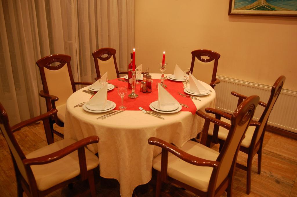 Hotel Montenegro Struga Exterior photo